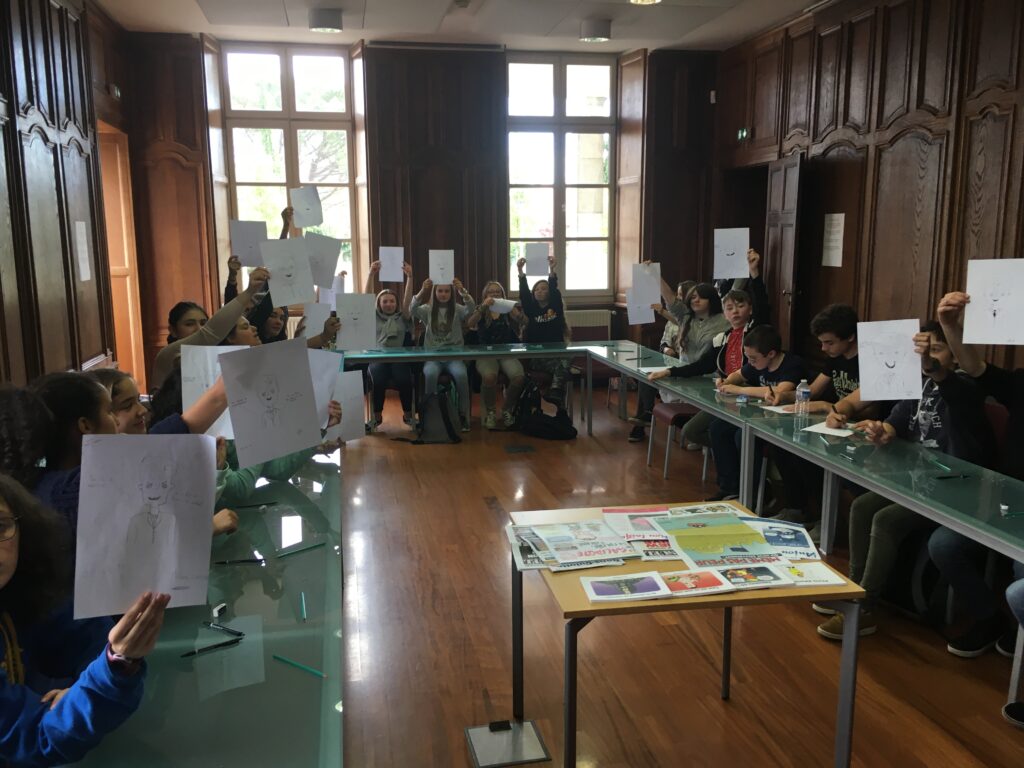 Médiathèque d'Este et Bd Pyrénées ateliers scolaires photo